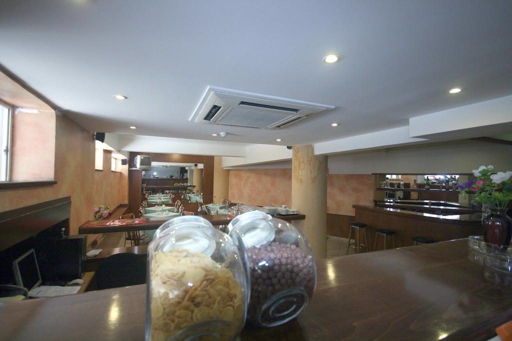 Athens Moka Hotel Zewnętrze zdjęcie